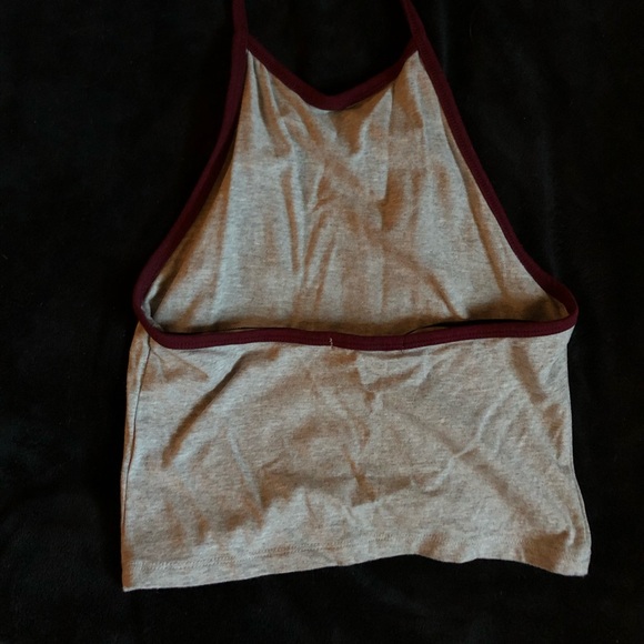 Halter crop top - Picture 2 of 2